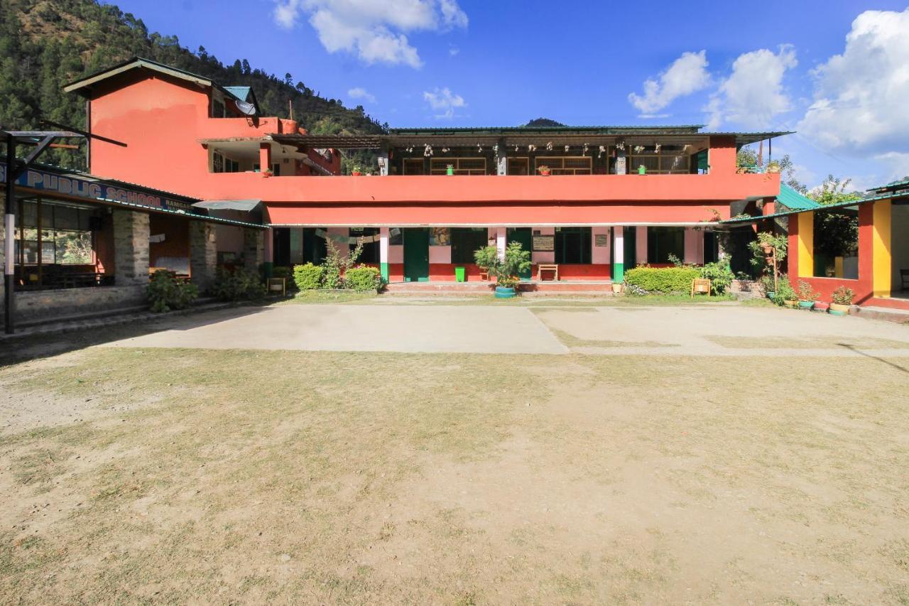 Oyo Hotel Urvashi Palace Mussoorie Zewnętrze zdjęcie